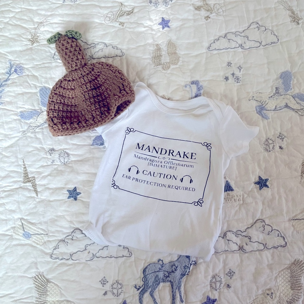 Mandrake Harry Potter baby outfit